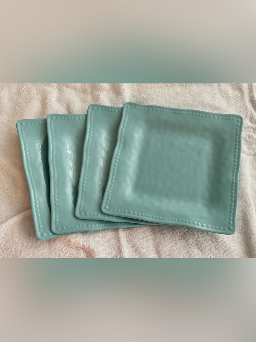 Tommy Bahama Caribbean Blue 100% Melamine 10.5” Square Dinner Plates Set of 4